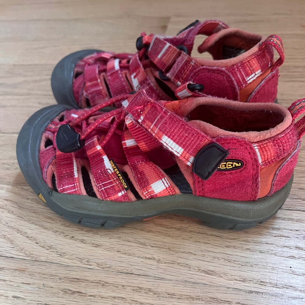 Keen shoes